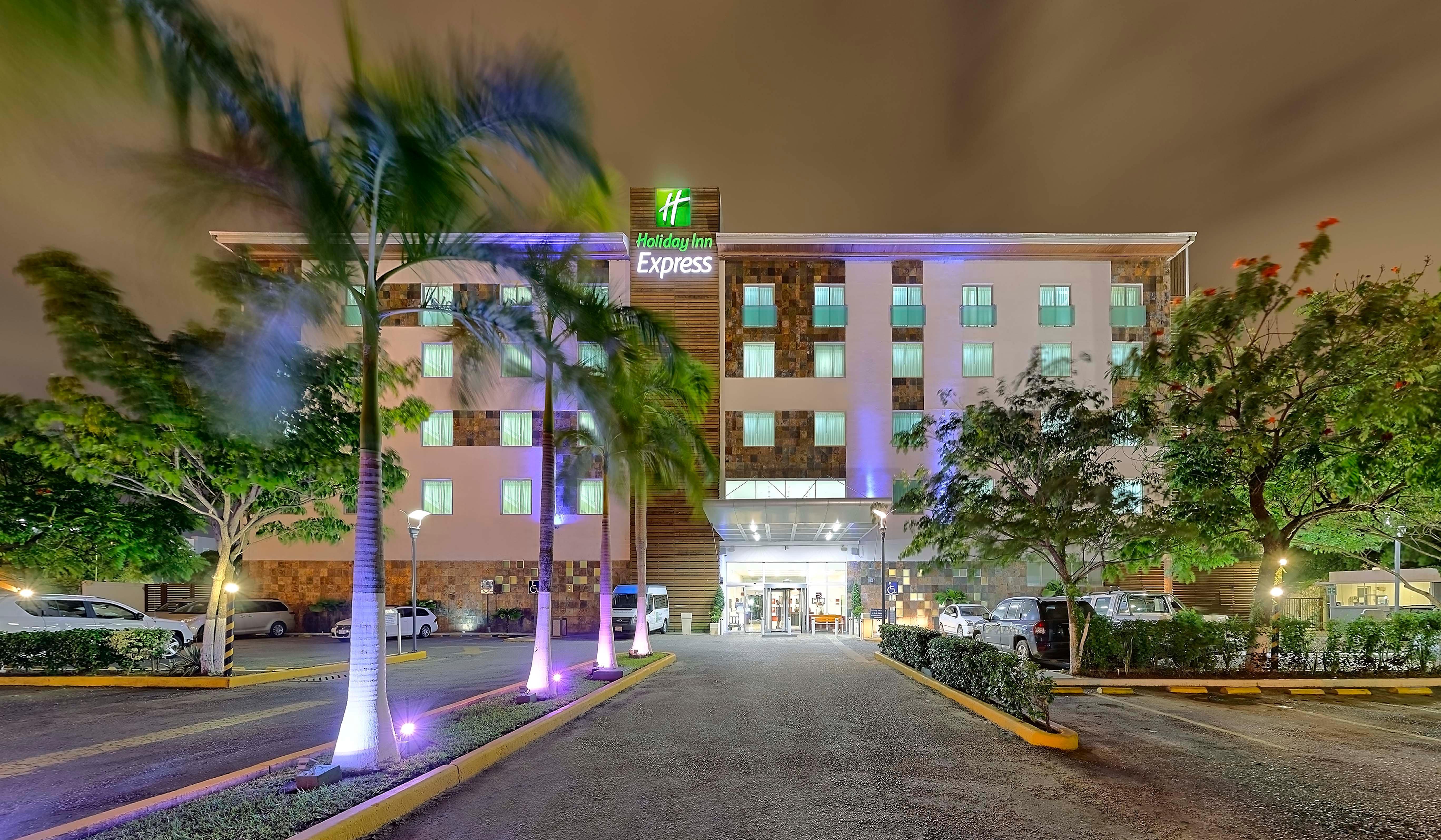 Holiday Inn Express Villahermosa By Ihg Zewnętrze zdjęcie